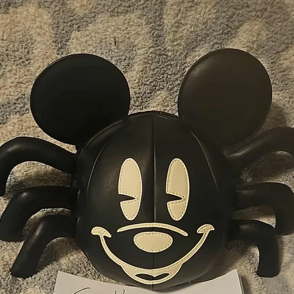 Spider Mickey Crossbody - Picture 1 of 2